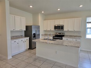 1409 Yellow Finch Dr in Davenport, FL - Building Photo - Building Photo