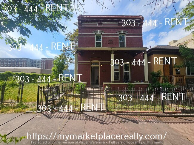 property at 2333 Tremont Pl