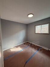 7732 S Lotus Ave in Burbank, IL - Building Photo - Building Photo