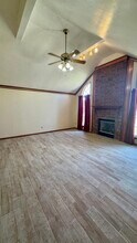 322 Pinehurst Dr in Midwest City, OK - Building Photo - Building Photo