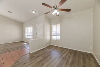 5124 Keswick Rd in North Las Vegas, NV - Building Photo - Building Photo