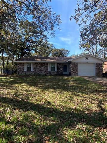 136 Richard Ln in Azle, TX - Building Photo - Building Photo