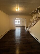 20 Wiggan St in New Philadelphia, PA - Building Photo - Building Photo