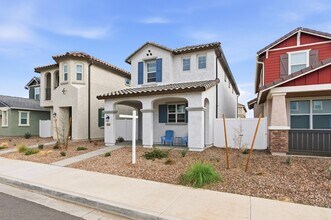 3251 S Lotus in Mesa, AZ - Building Photo - Building Photo