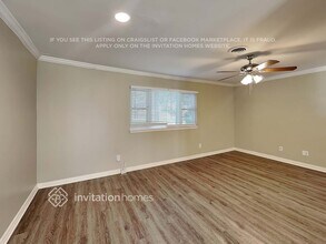 2815 Norwood Ln in Arlington, TX - Foto de edificio - Building Photo