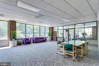6301 Stevenson Ave, Unit 1109 in Alexandria, VA - Building Photo - Building Photo