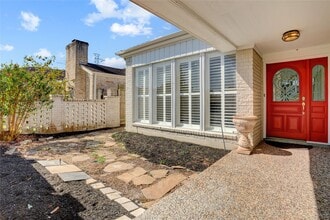 15 Bendwood Dr in Sugar Land, TX - Building Photo - Building Photo