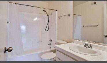 5835 Norman Way in Riverside, CA - Building Photo - Building Photo