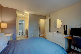 10940 Summerdale Way in San Diego, CA - Building Photo - Building Photo