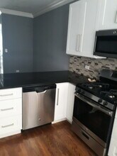 835 W Cornelia Ave, Unit 1S in Chicago, IL - Building Photo - Building Photo
