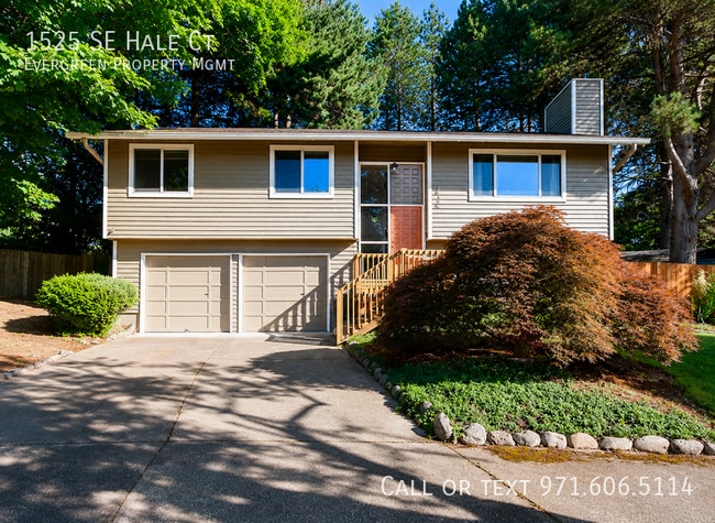property at 1525 SE Hale Ct