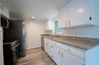 730 N Boulevard Terrace in Dallas, TX - Building Photo - Building Photo