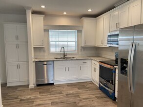 1405 82nd Ave in Vero Beach, FL - Building Photo - Building Photo