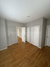 1826 NE Jackson St in Minneapolis, MN - Building Photo - Building Photo