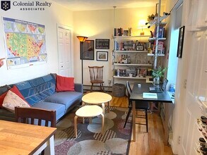 122 Berkshire St in Cambridge, MA - Foto de edificio - Building Photo