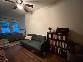 2554 W Eastwood Ave, Unit 1 in Chicago, IL - Building Photo - Building Photo