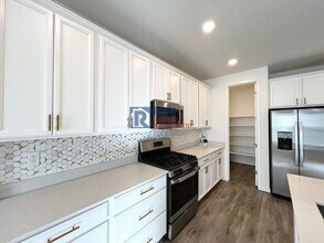 17590 E 95th Ave in Commerce City, CO - Building Photo - Building Photo