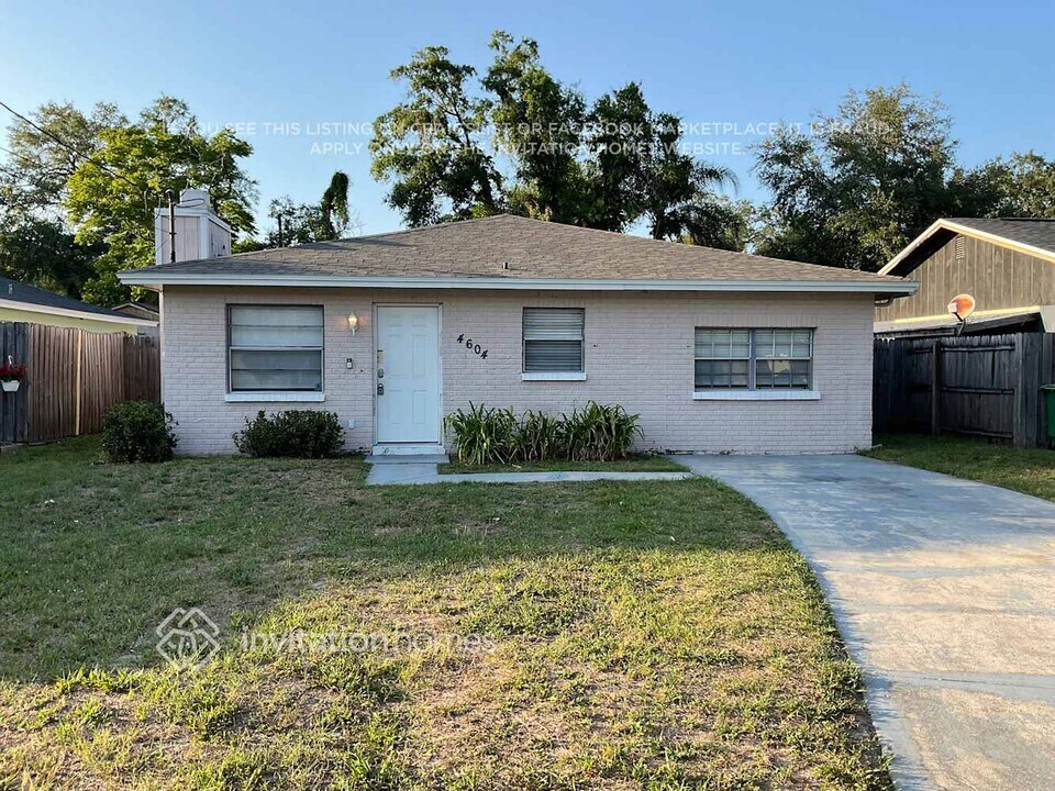 4604 E Temple Heights Rd in Tampa, FL - Foto de edificio
