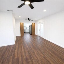 2744 Ryan Ave in Fort Worth, TX - Building Photo - Building Photo