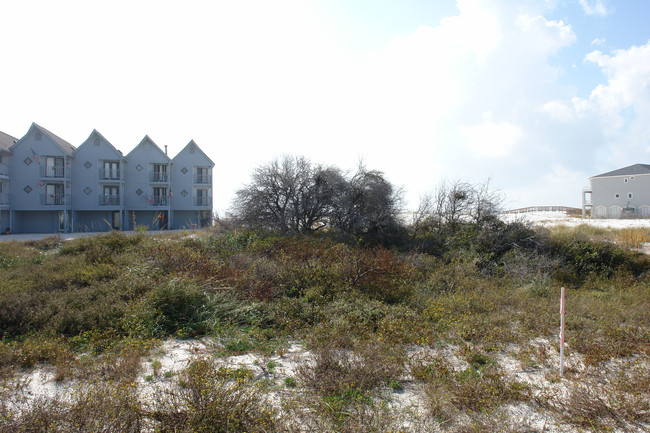 16769 Perdido Key Dr in Pensacola, FL - Building Photo - Building Photo