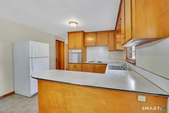 57 Alanby Dr in Meriden, CT - Building Photo - Building Photo