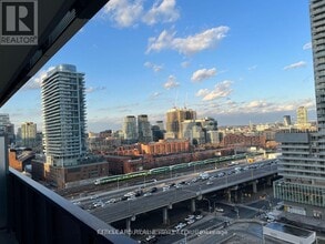 138 Downes St in Toronto, ON - Building Photo - Building Photo