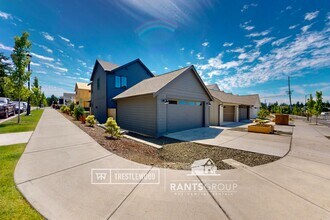 125 Veranda Ln SE in Olympia, WA - Building Photo - Building Photo