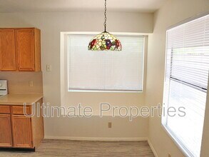 6853 N 78th Ave in Glendale, AZ - Building Photo - Building Photo