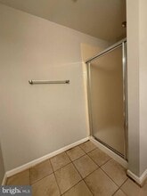 8514 Wild Spruce Dr in Springfield, VA - Building Photo - Building Photo