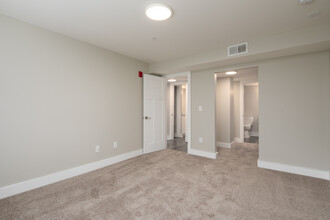 Valley Crest + Park in Birmingham, AL - Building Photo - Interior Photo