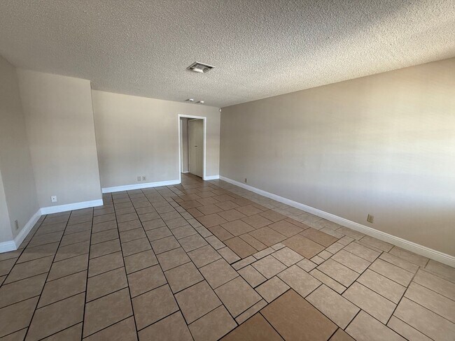 501 S Maryland Pkwy in Las Vegas, NV - Building Photo - Building Photo