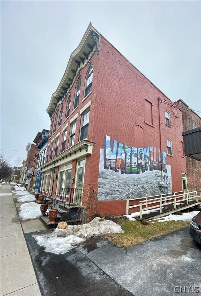 122 E Main St in Waterville, NY - Building Photo - Building Photo