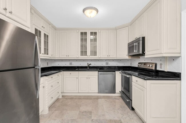 property at 23085 Aqua Vw