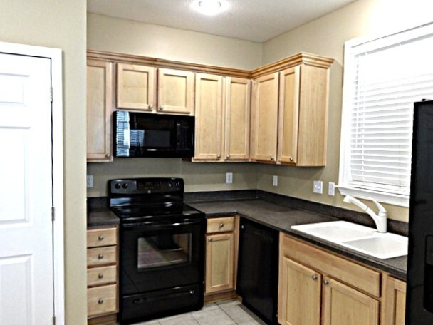 44 Godley Park Way in Pooler, GA - Building Photo - Building Photo