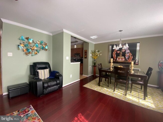 8207 Stationhouse Ct in Lorton, VA - Building Photo - Building Photo