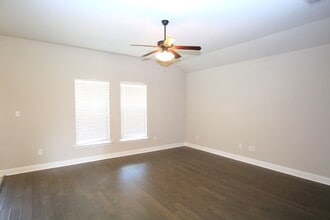 8809 Bellawood Cir in Pensacola, FL - Building Photo - Building Photo