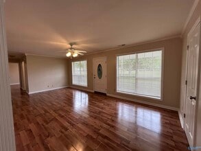6873 Old Railroad Bed Rd in Toney, AL - Building Photo - Building Photo