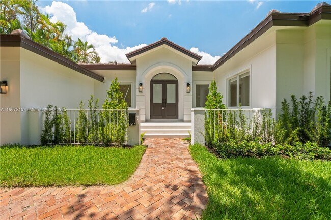 1213 Andora Ave in Coral Gables, FL - Building Photo - Building Photo