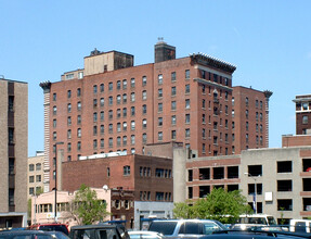 Kimball Towers in Springfield, MA - Building Photo - Building Photo