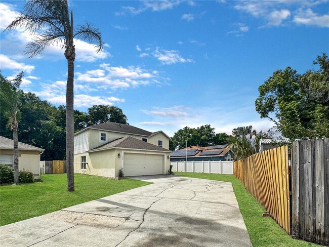 118 Oak View Pl