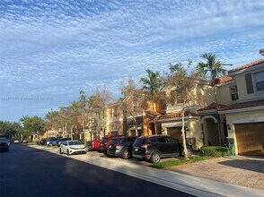 12449 Emerald Creek Manor in Davie, FL - Building Photo - Building Photo