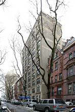 30 W 90th St in New York, NY - Building Photo - Building Photo