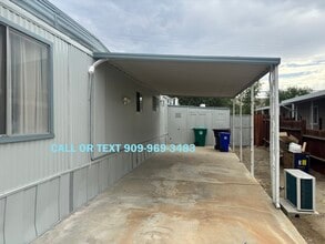 33641 Westchester Dr in Thousand Palms, CA - Building Photo - Building Photo