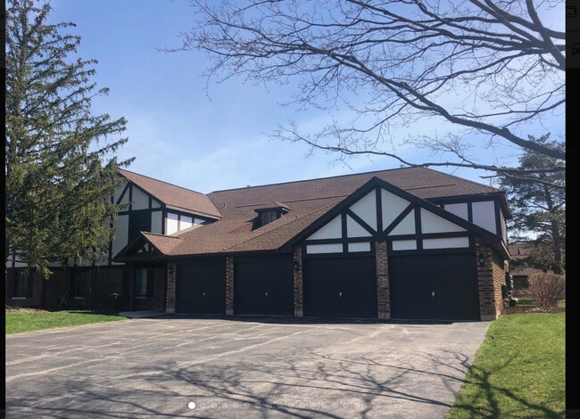 property at 1471 Haverhill Dr