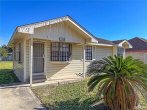 1103 San Cristobal St in San Juan, TX - Building Photo - Building Photo