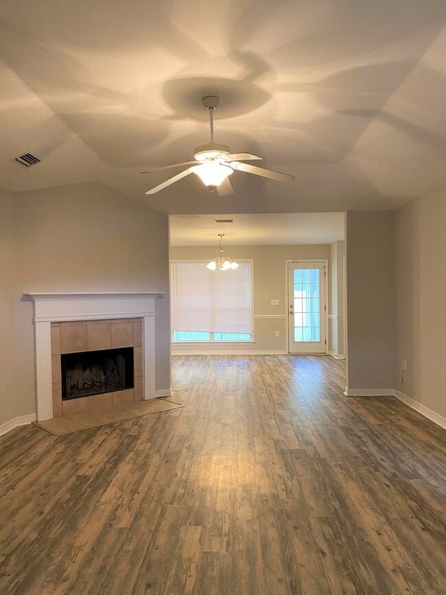 25695 Argonne Dr in Daphne, AL - Building Photo - Building Photo