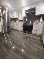 11 Pleasant Ct in Winthrop, MA - Building Photo