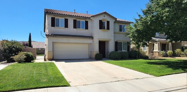 1838 Amargosa Dr