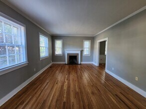165 E Glenwood Dr in Clarksville, TN - Building Photo - Building Photo