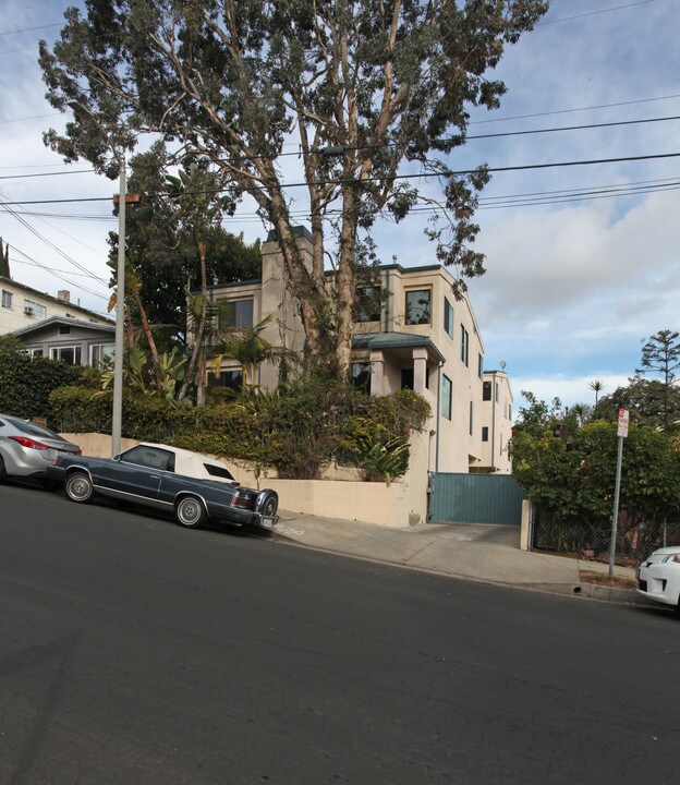 4353-4359 Clayton Ave in Los Angeles, CA - Building Photo